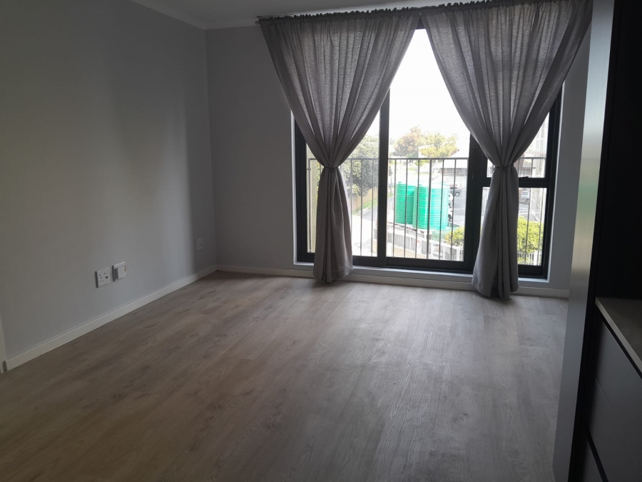 To Let 1 Bedroom Property for Rent in Pinelands Western Cape